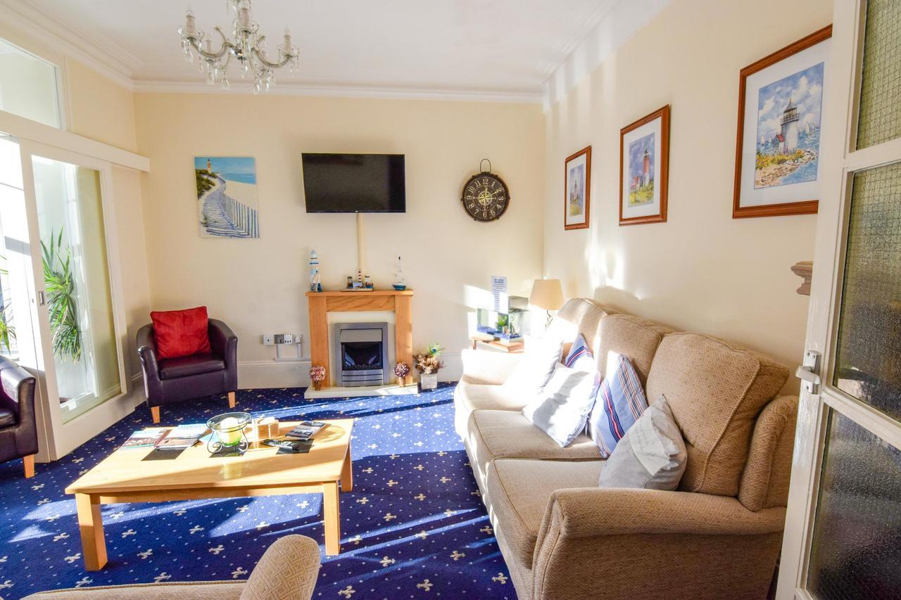 Eastbourne Reymar Bed and Breakfast Buitenkant foto