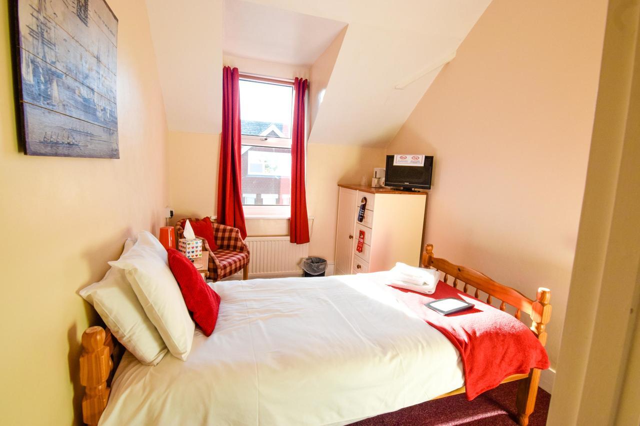 Eastbourne Reymar Bed and Breakfast Buitenkant foto