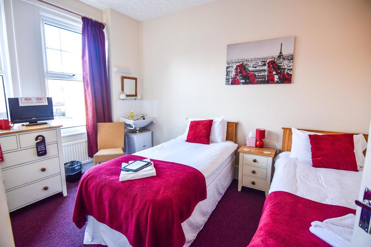 Eastbourne Reymar Bed and Breakfast Buitenkant foto