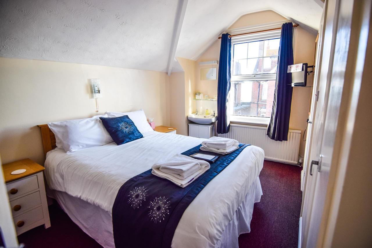 Eastbourne Reymar Bed and Breakfast Buitenkant foto